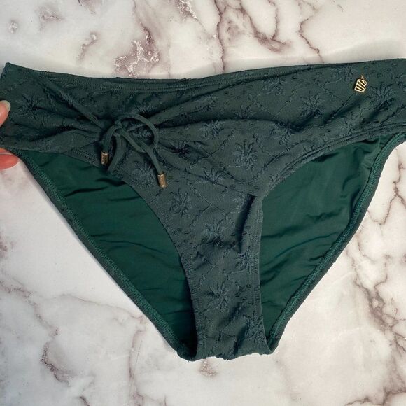 BEACH LIFE Green Embroidery Bandeau Bikini Top and Bottoms | Size: 36 - Picture 12 of 12